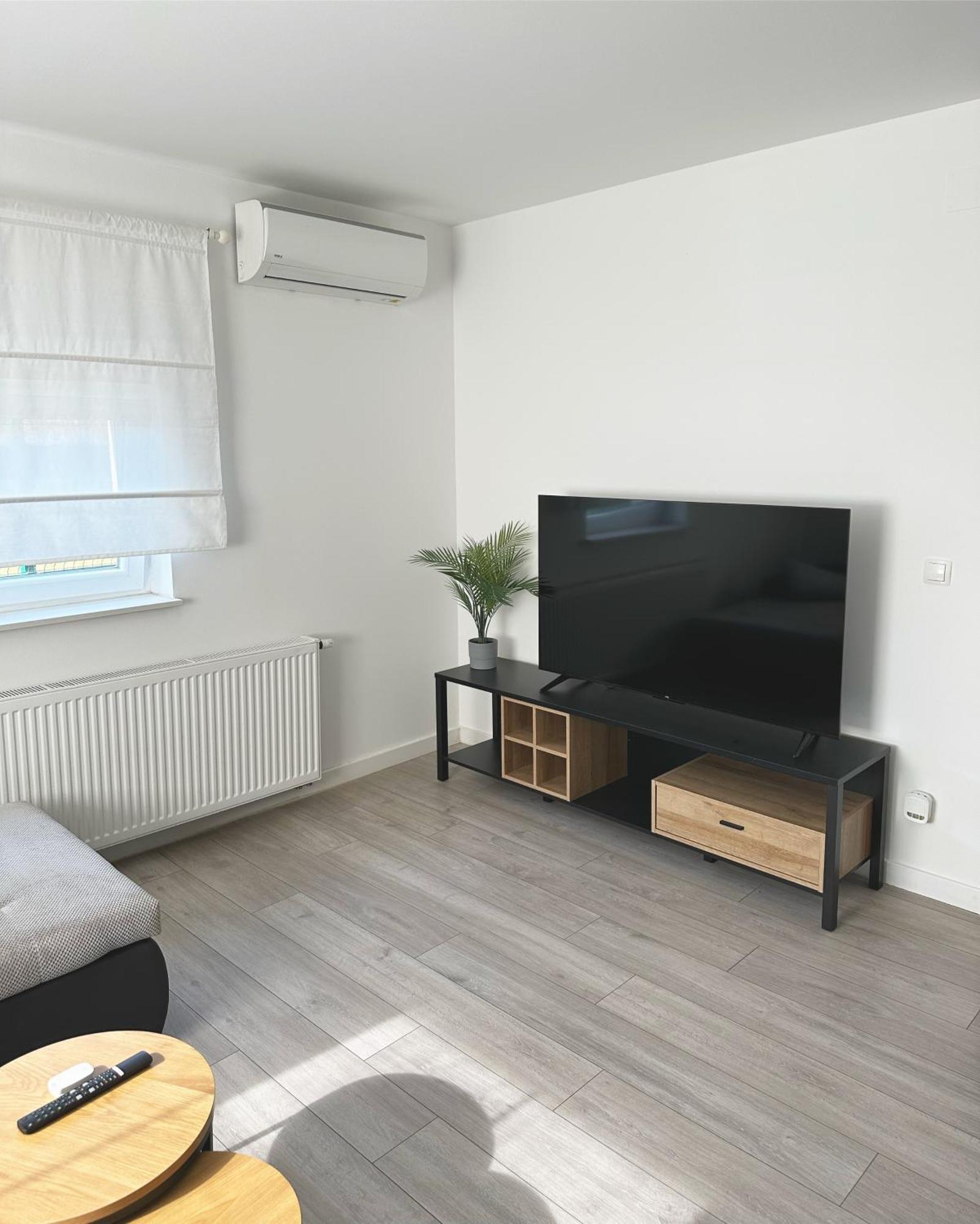 White Lotus Appartement Velika Gorica Buitenkant foto